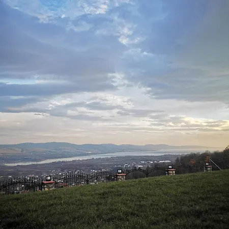 וילה Masukiye Panorama קוג'לי